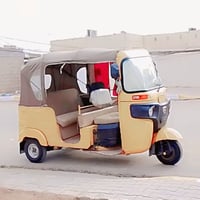 تك تك لبيع موديل 17 لتواصل 07712469266