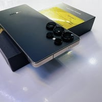 سامسونك s25 الترا وكاله عين الفهد كرت ضمان الشاشه استخدام جداا قليل كي...