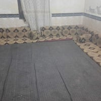 كاعده عربيه للبيع بسعر مناسب  07727337191