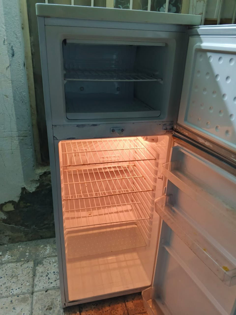 ثلاجه 10 قدم نضيفه وشغاله وشرط تفحص وتاخذ من البيت 
سعر 100 وبي مجال 
عنوان بغداد الحسينيه/الراشديه


**إذا كنت صاحب هذا الإعلان وتريد حذفه لأي سبب، رجاءا أرسل رسالة إلى الدعم الفني**