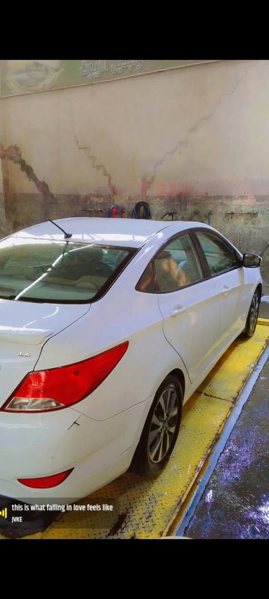 اكسنت خليجي 2016
رقم بغداد شبه مميز 👍 

#تحويل_ثاني_يوم 
مكينه كير بلادي 
غرفتها داخلها جديد ع وضع الشركه
.اشاير مري 
.فتحه سقف بانوراما 
.نظام ايكو 
.باتري جديد 
. تحكم ستيرن 
.شاشة ذكية 
.گير اتوماتيك المرغوب
.كامرة خلفية 
تبريد+ تدفئة
. مكينة دوش 
.مانع انزلاق 
.

مكاني بغداد مدينة الصدر 

سعر 118 وبيها مجال للشراي

***********
***********
واتساب بنفس الارقام
