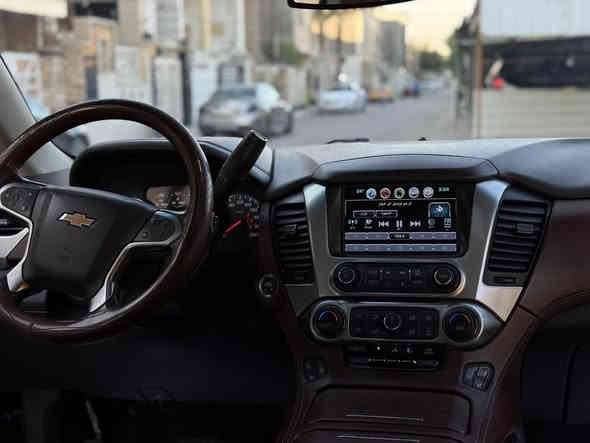 تاهو بريمير 2018 – خليجي
تاهو بريمير 2018 – خليجي • للبيع أو مراوس رقم بغداد موقعها حي الجامعة

مشيّ: 94,000 كم فقط
سيارة نظيفة جداً ومواصفات كاملة Premier أعلى فئة.

المواصفات:
 • جلد فاخر – 7 ركاب – فتحة سقف
 • شاشة كبيرة + نظام صوتي BOSE
 • تبريد وتسخين مقاعد
 • تشغيل بصمة + تشغيل عن بُعد
 • رادار – مانع اصطدام – تنبيه مغادرة المسار
 • كاميرا خلفية HD + حساسات كامل
 • محرك 5.3 / دفع خلفي
 • تواير جديدة
 • صيانة دورية
 • خالية من الحوادث

⸻

🎯 المطلوب:

✔️ بيع
أو
✔️ مراوس فقط على تاهو خليجي بريمير موديل 2023/2024
(نفس الفئة – Premier حصراً)

السيارة جاهزة للفحص وين ما تحب، وما تحتاج ولا دينار

بيها فقط بارد قليل بالجاملغ ورصعه مسويها BDR

للاستفسار اتصال  فقط 
*********** واتساب
