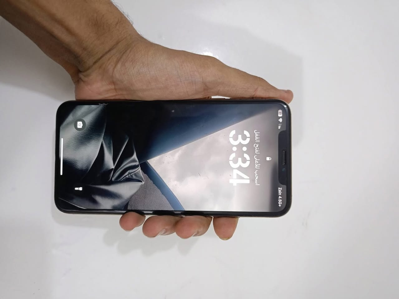 السلام عليكم
اكس اس ماكس 
عربي شرق اوسط نموذج ام 
جهاز وتر بروف ضد الماء 
مكفووول كفاله عامه 
غير مفتوح وغير مبدل شي 
على وضع الشركه 

ذاكره 64 
بطاريه 82 
بصمه وجه شغال 
كله شغال وما بي نقص 
ضمان اسبوع كامل من البيت تاخذه 

السعر 210 الف 
بغداد مدينة آلصدر 
ماكو مراوس 
ماكو توصيل


**إذا كنت صاحب هذا الإعلان وتريد حذفه لأي سبب، رجاءا أرسل رسالة إلى الدعم الفني**