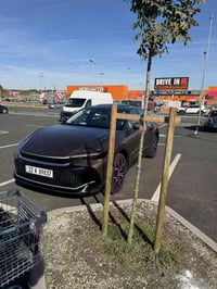 موديل 2023 خليجي ماشيه 66 كفاله من الصبغ على وضع الشركه  سعر 34500 بيه...