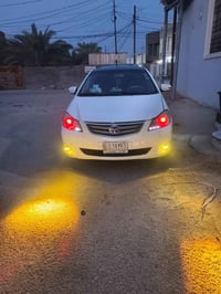 بي واي دي ٢٠١٣ • شاشة كاميرا • فتحة سقف
