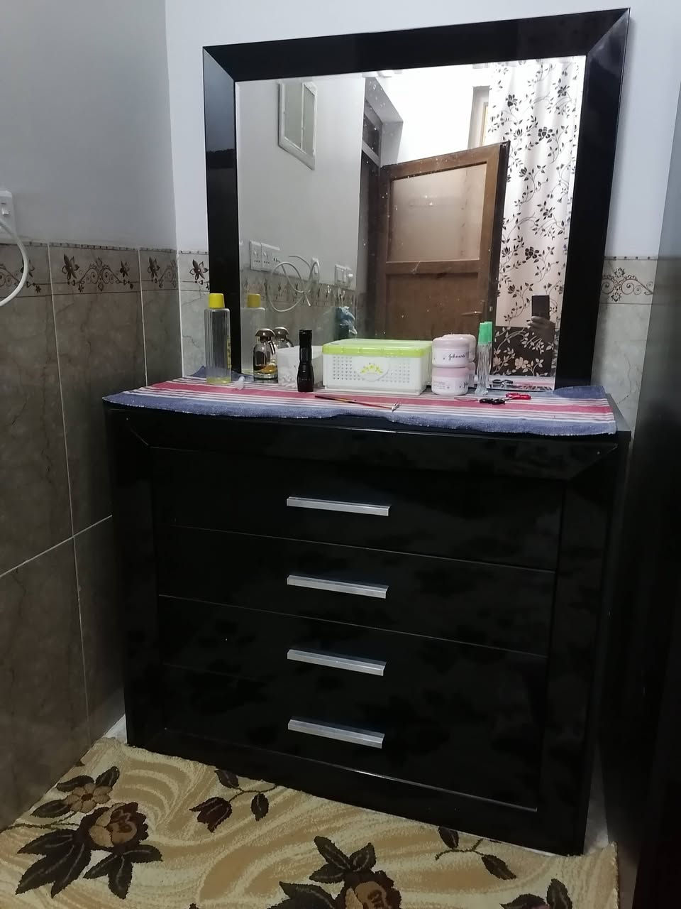 غرفه ٥ قطع حييل نظيفه مع دوشك ٣٥٠ اربيل بنصلاوة


**إذا كنت صاحب هذا الإعلان وتريد حذفه لأي سبب، رجاءا أرسل رسالة إلى الدعم الفني**