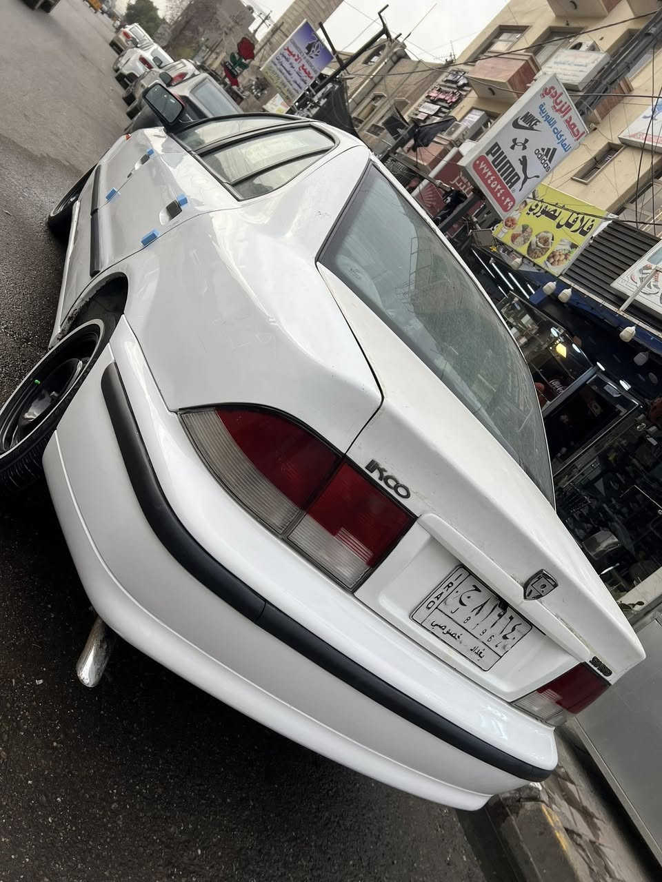 سمند موديل 11
السلام عليكم
سياره  بيها صبغ باب لصدر ولوراها فقط لباقي كفاله تخم تاير  جديد تبريد كير مكينه باتري جديد تخم تيرات خط ابيض جدد 
كهربيات كولها كامله
داخلها لوك بلادي
سياره مصفره غرامات
سياره مشروع وطني رقم بغداد
السعر 41وبيها مجال 
التصال ***********
مكاني بغداد الجديده شارع المسبح
