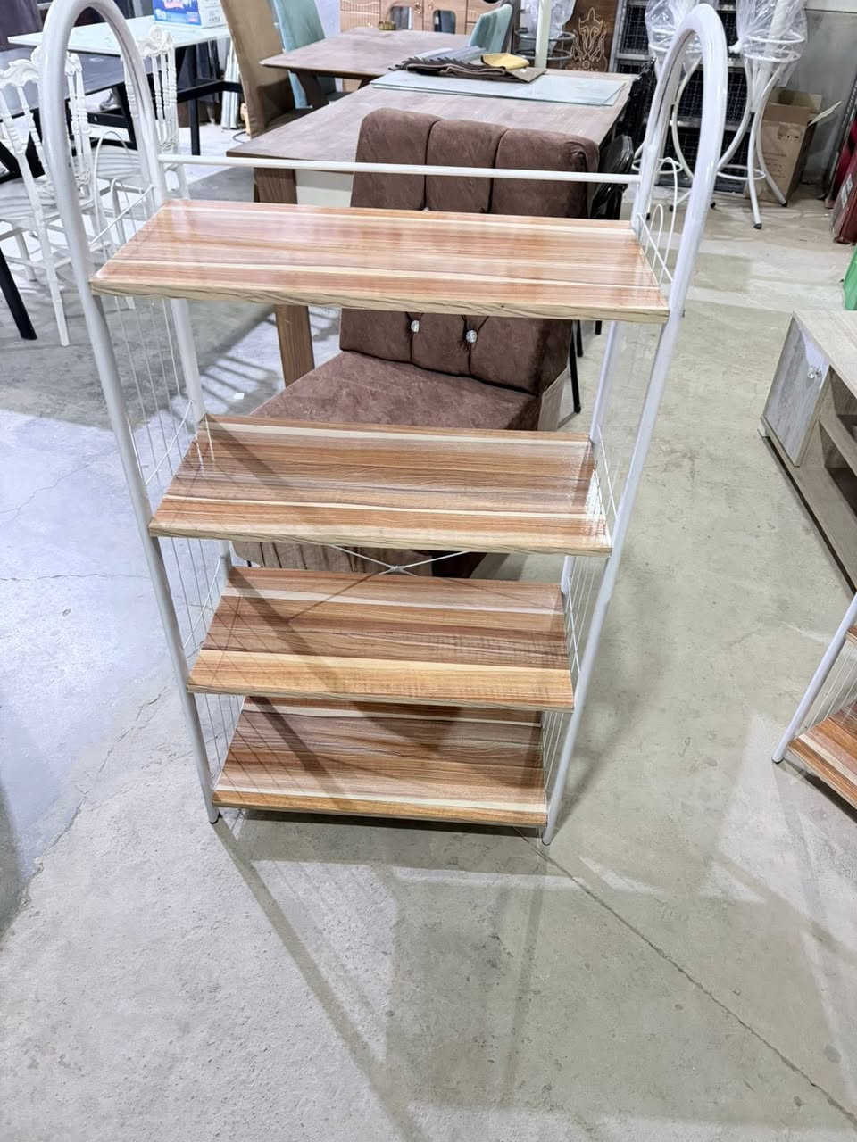 وصول وجبة جديدة من المواد والاثاث المنزلي (البالة والجديد) الى مجمع العبدالله التجاري 
***********@إشارة
