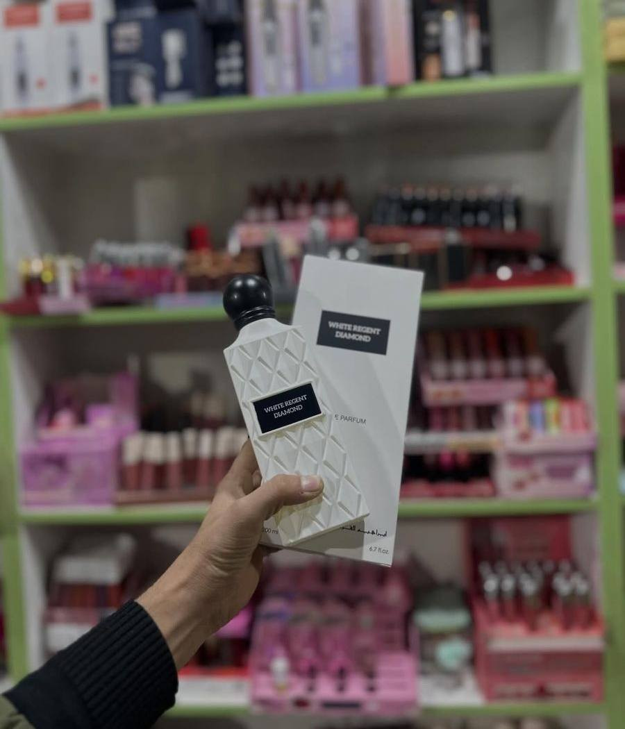 عطر دايموند ابراهيم القريشي 6 الوان


**إذا كنت صاحب هذا الإعلان وتريد حذفه لأي سبب، رجاءا أرسل رسالة إلى الدعم الفني**