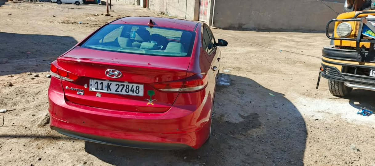 السلام عليكم 
النترا 2017 رقم بغداد الجديد باسمي (انكليزي)
سياره كير ماكينه 2000صدر خير من الله جاهزه ما بيها اي نقص 
منظومه تبريد ما بها اي نقص 
سياره حادثها بيبان سرقه بامريكا مبدلات فقط
وبالعراق بيها جاملغ خلفي الصبغ  ولدوسه ايضا بيها صبغ 
السعر : 109
العنوان  : بغداد ابو غريب.***********
