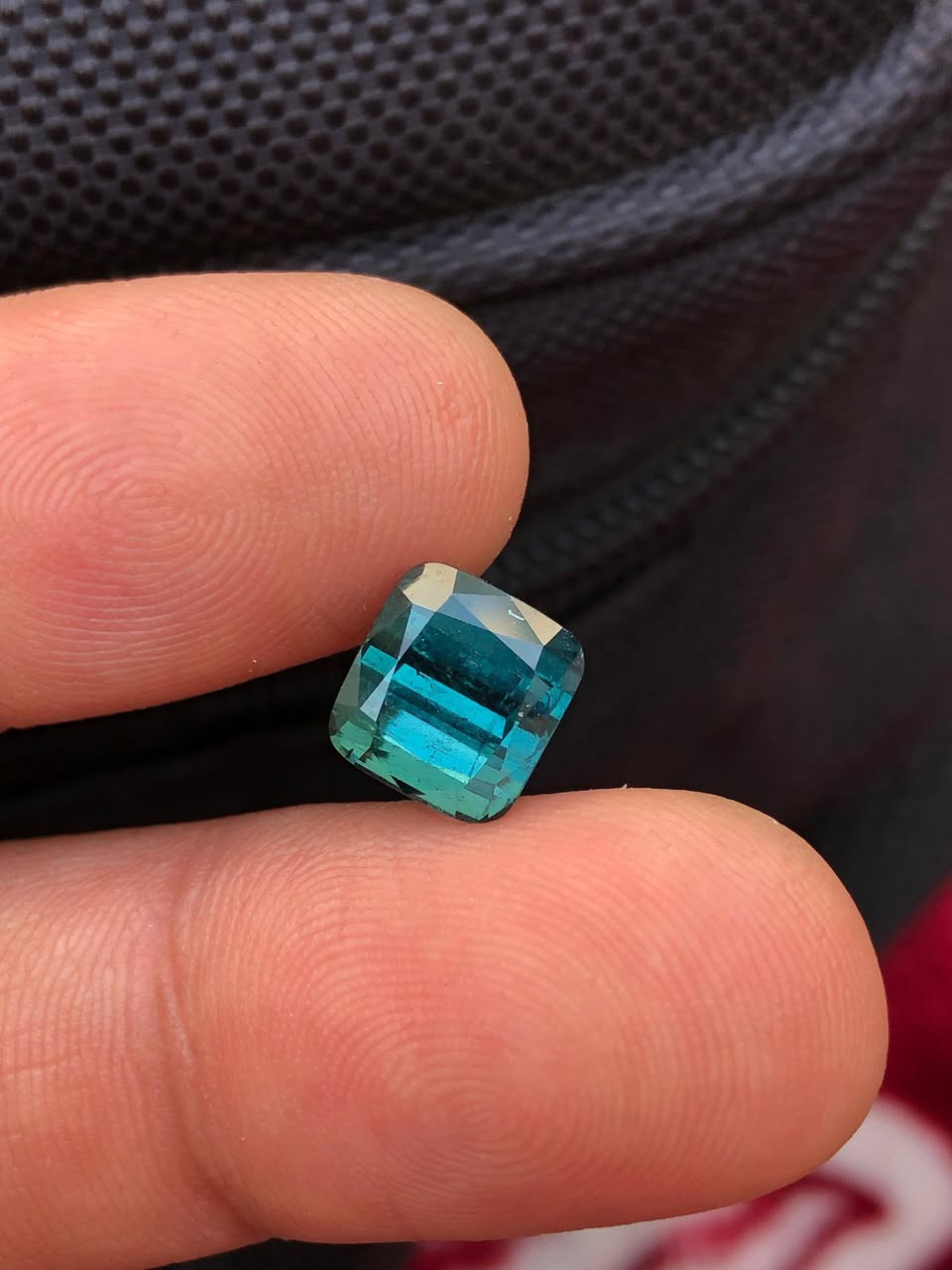 Beautiful natural blue tourmaline available for sale


**إذا كنت صاحب هذا الإعلان وتريد حذفه لأي سبب، رجاءا أرسل رسالة إلى الدعم الفني**