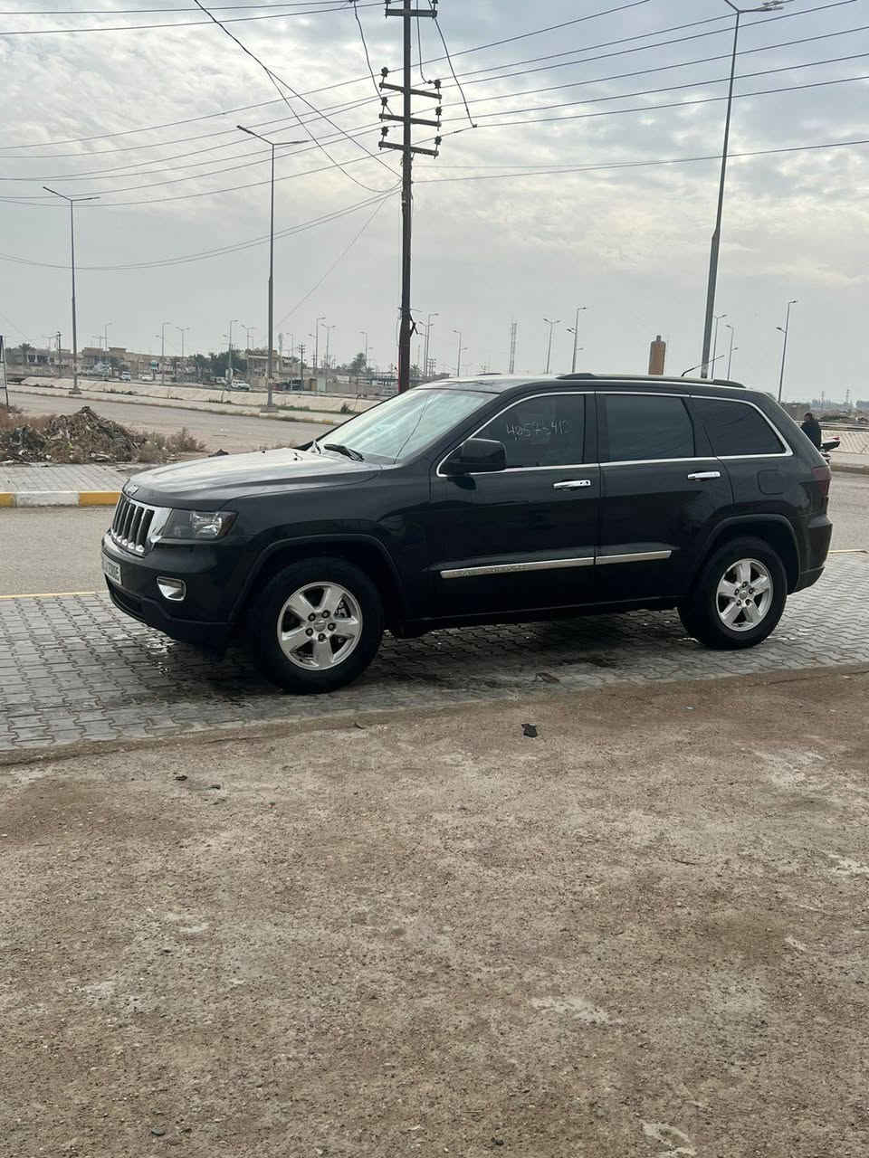 جيب شيروكي مديل 2011وارد أمريكي السياره حساسات خالفيه كامره تحكم استيرن بصمه وابواب هم بصمه كشنات كهرباء حداديه جديده تخم تاير مكينه وكير مكفولات رقمه بغداد بسمي السياره بيه صبغ ماشيه160 
السعر 117وبيه مجال مكان السياره واسط
***********
***********
