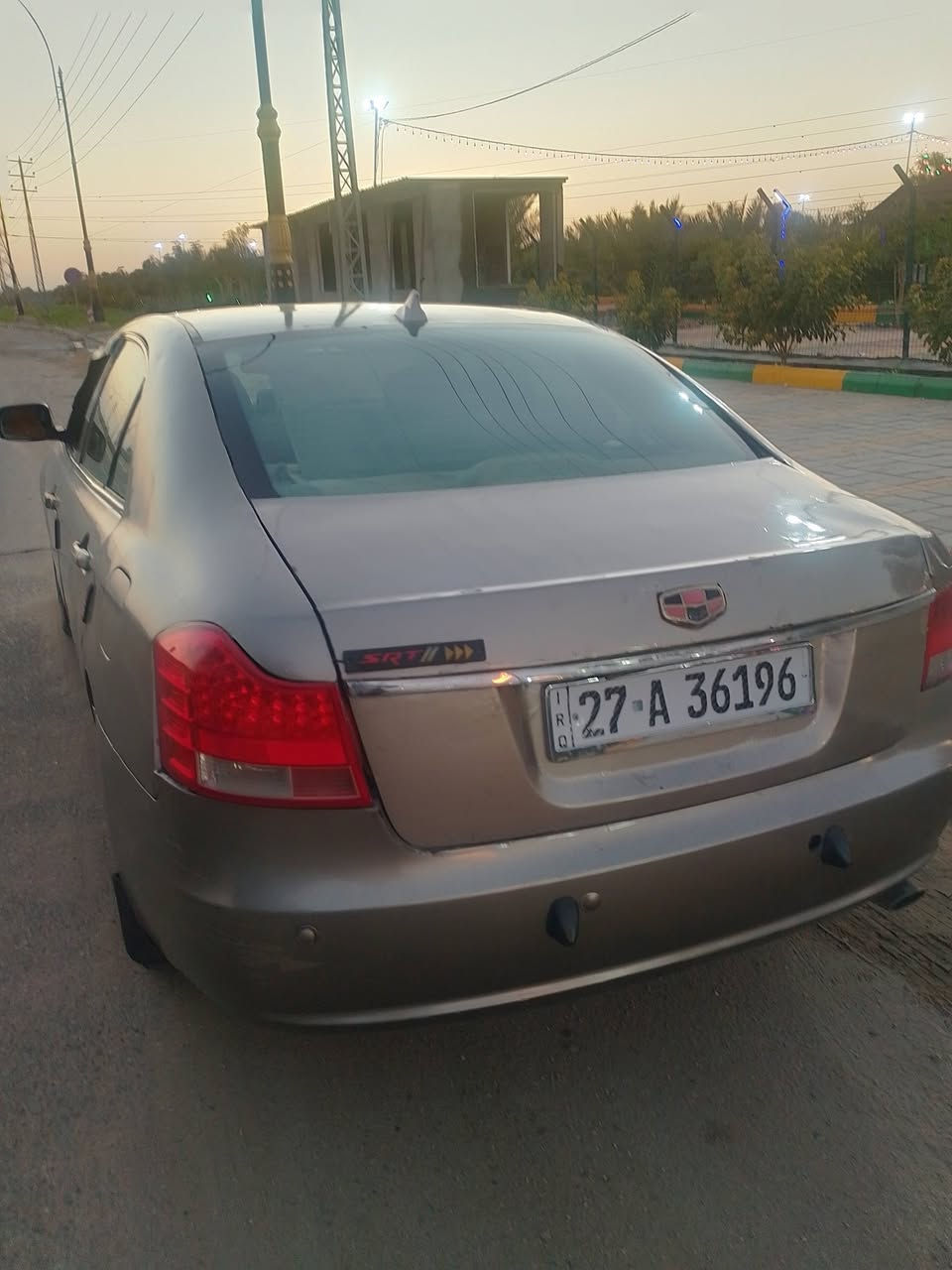 جيلي امكراند ce8موديل 2013 بسمي رقم دولي سنوية لحد 2030 مصفرة من كلشي مكينة متسوبيشي  ياباني بلادي صارلها اقل الشهر امبدلها حاوية كير كفالة مصبوغة عام صدر امامي وخلفي جديد التبريد نقص غاز السعر 58 وبيها مجال المكان كربلاء ***********
