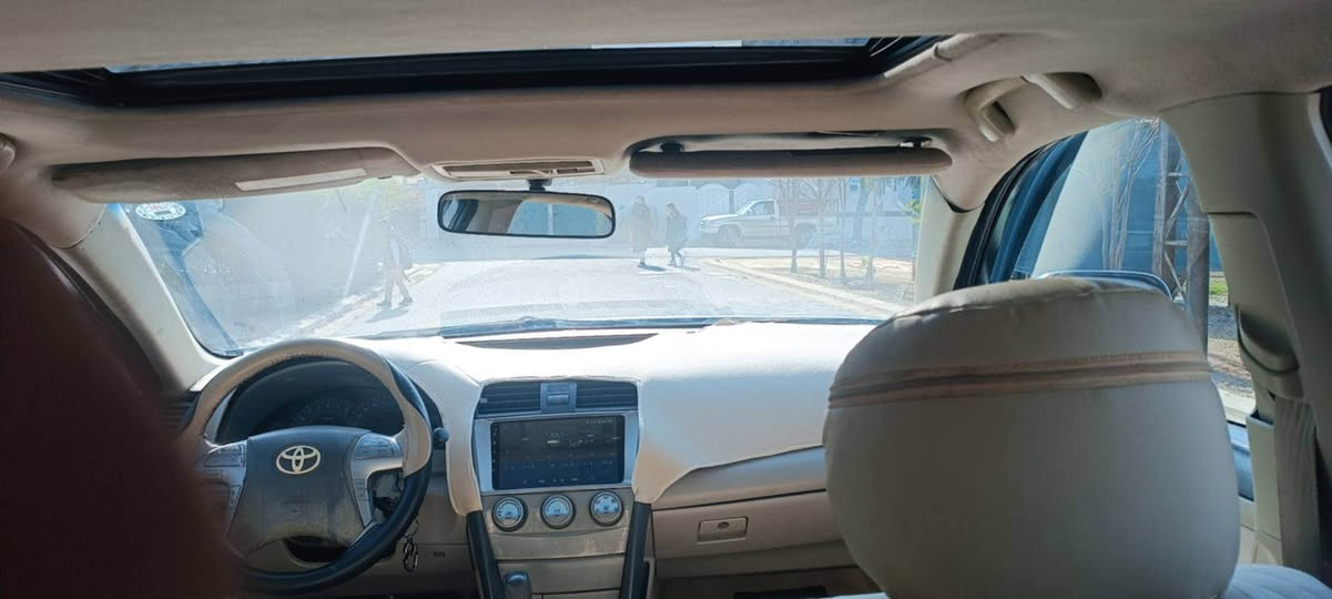 سلام و علیک تۆیۆتا کامری ٢٠٠٩ فول فول مواسەفات سڵایت سوکان ڤۆلیۆم دەبڵ گێچ هتد هەموو گیانی بەشەرت نوقسانی نیە گێر و مەکینە بە شەرت ٥ پارچەی بۆیاخە جەمپێکی پشتی هەیە ملیۆنێک و دوسەت هەزار غەرامەی لەسەرە دوای مەعمەلە ئەی گێرمەوە ناو غورفەی لۆک لۆکە نرخی ٨٨ گەڵاو مەجالێ کەم *********** أربيل, العراق
