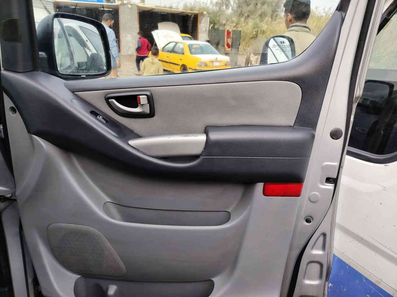 سلام عليكم ورحمة الله وبركاته ستاركس للبيع مديل 13 مرمزة 18 سيارة جاهز مجول سيارة جاهزة كل نقاص مابية تخم تاير جديد حدادية جديدة ويل 17 خطة ناصرية كربلاء
مكاني ناصرية مركز مامتواجد علئ فيس السعر 190 رقم الهاتف ***********
