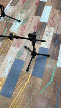 بسم الله على بركة الله وصول ستاند ارتفاع متر السعر مع التوصيل 23 الف ل...