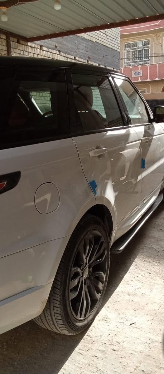 السلام عليكم رانج روفر موديل ٢٠١٤ سبورت خليجي ماشيه ٨٠ الف محرك ٨ سوبر جكات بوب شفط شاشات خلفيه تبريد ثلج تدفئه كشنات تدفئه تبريد مكفوله كير محرك بدي سياره جديده بيه طخه بلبنيد صغيره صفحه اليمنه عارضه ٢٥ الف وبيه مجال السياره بغداد رقم جديد بسمي ***********
