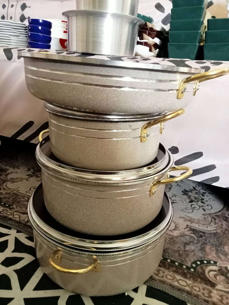 عرض خاص سيت كدور فافون مع سيت المنيوم سعرهن قفل 35 اخر قطع اي تفاصيل على خاص


**إذا كنت صاحب هذا الإعلان وتريد حذفه لأي سبب، رجاءا أرسل رسالة إلى الدعم الفني**