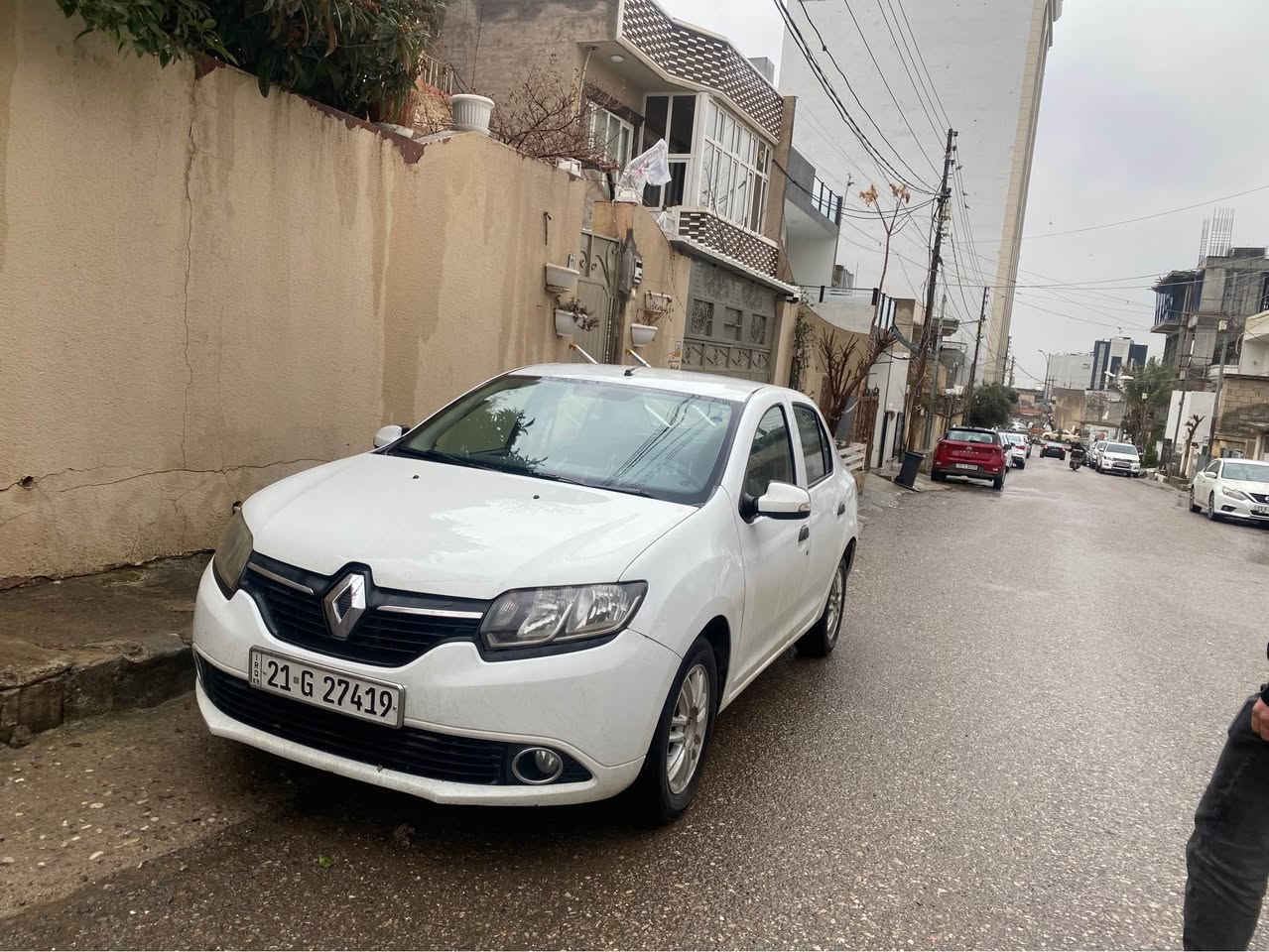 رينؤ سمبول  مو ديل 2017 سه نه وي تا زه يه   ٤رتا يه ي تا زه يه هه مو كياني به شه رت  سؤنه ريم دا نا وه. بي نا وكر تن سعري ٧٣كه لا *********** السليمانية, العراق
