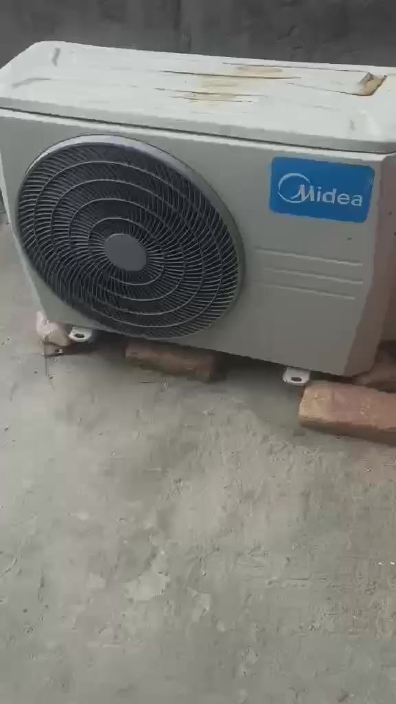 بس طن سعره 125 وبي مجال  بوريه مكسور فقط


**إذا كنت صاحب هذا الإعلان وتريد حذفه لأي سبب، رجاءا أرسل رسالة إلى الدعم الفني**