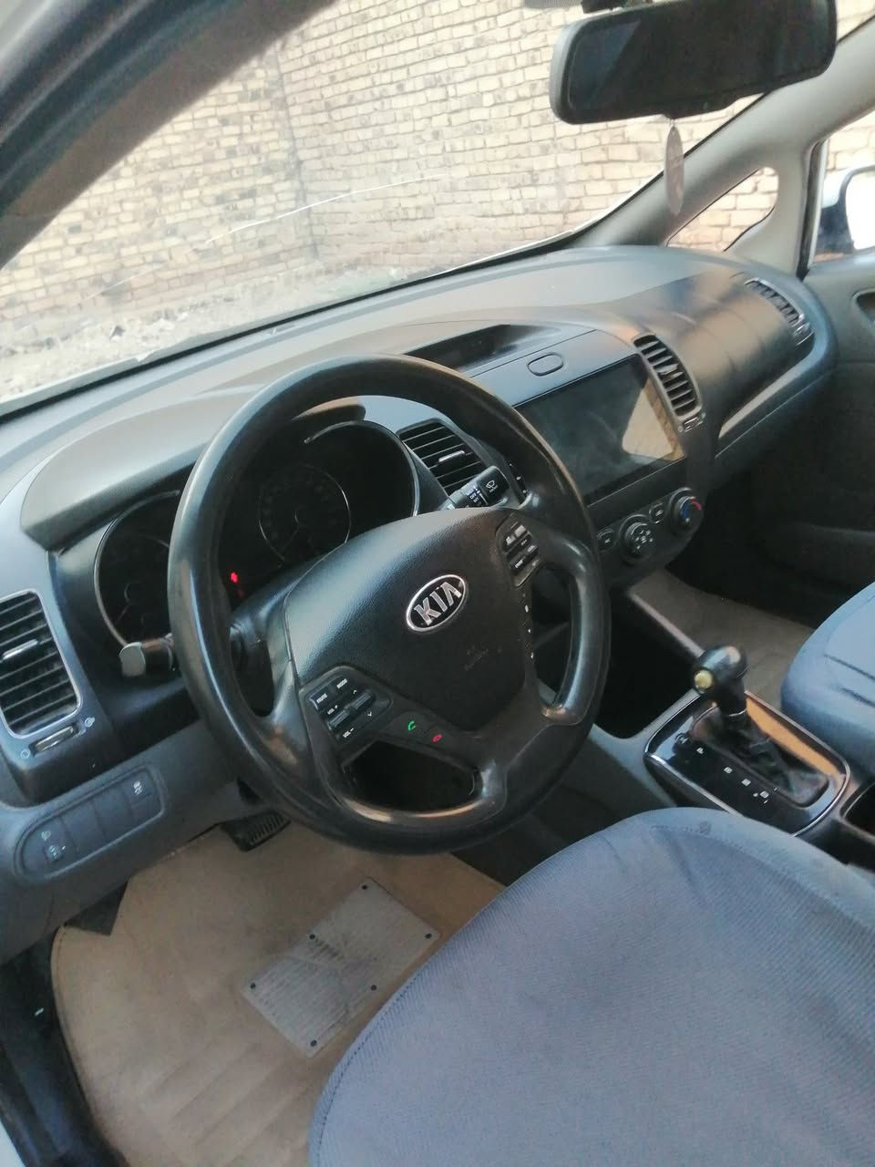 سيراتو 17 مكفوله فقط بارد موضح بسونار رقم اربيل سنويه صاقطه لسعر 122 مكاني نجف ***********
