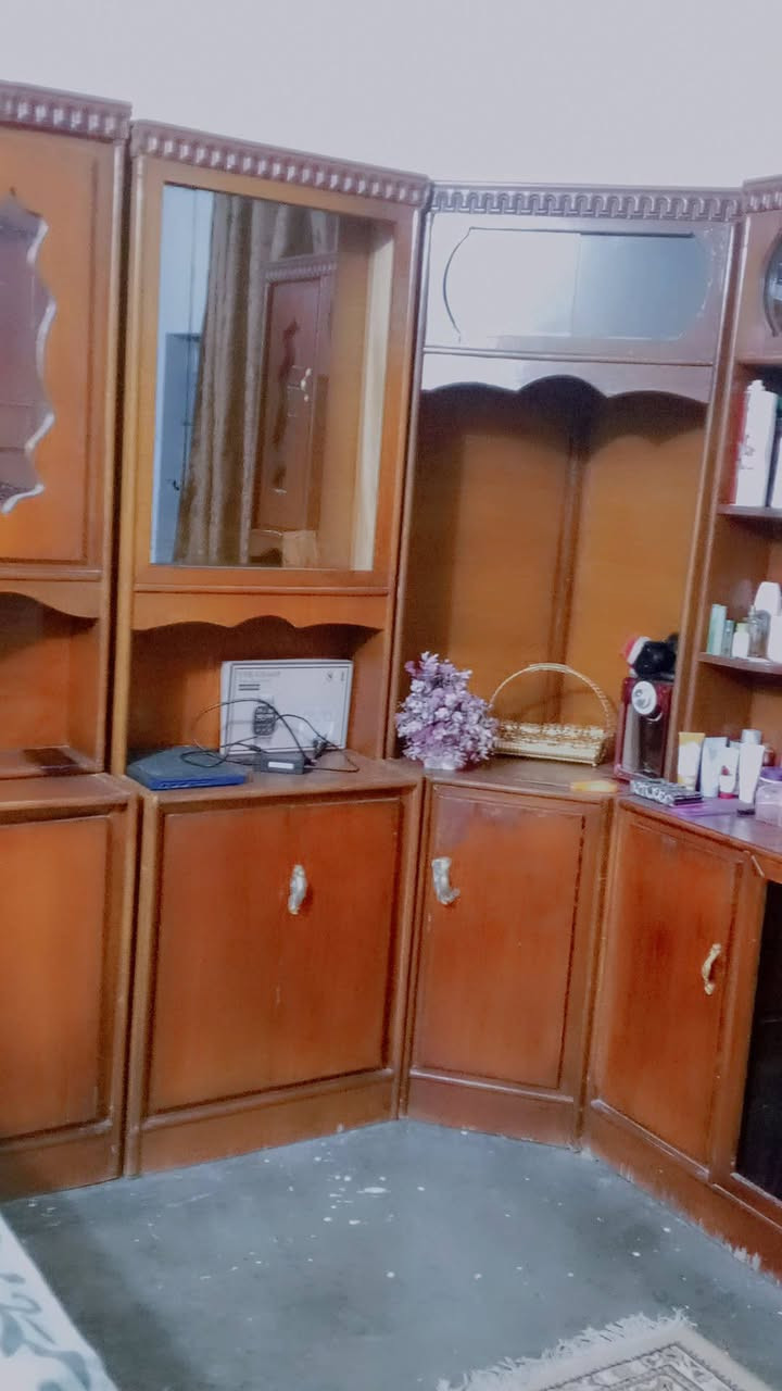 السلام عليكم متاح غرفه مستعمله للبيع  مثل ما موضح بصوره مكان الصقلاويه شهداء الثانيه السعر،325 الشراي يتفضل خاص


**إذا كنت صاحب هذا الإعلان وتريد حذفه لأي سبب، رجاءا أرسل رسالة إلى الدعم الفني**