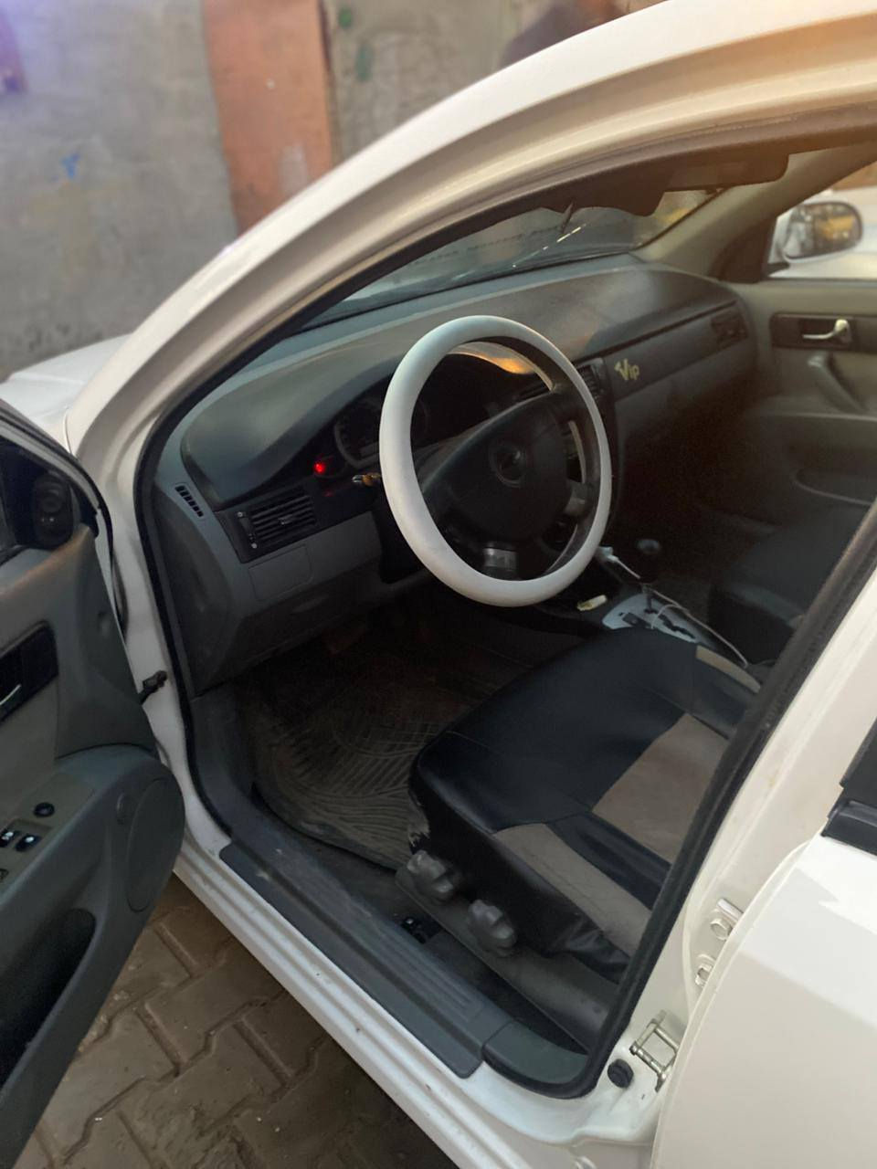 السلام عليكم اوبترا موديل 10بسمي رقم نكليزي بغداد تبريد مكينة كير صدر تخم تاير جديد سيارة جاهزة كهربائيات كله شغالة سيارة جديدة الف ما تصرف علية السعر ٨٢وبي مجال بسيط الرقم ***********
