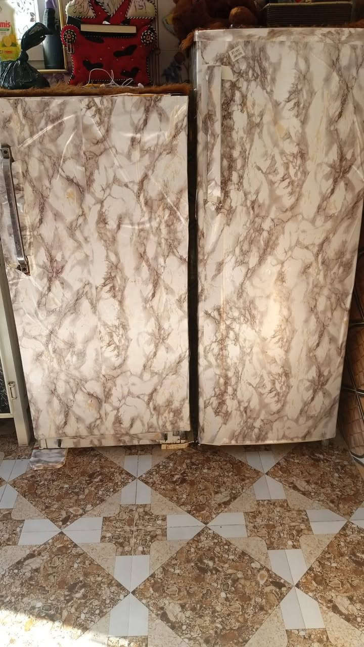 مكلفه بلنشر موجود ثلاجات للبيع عنوان رمادي سعر كل وحده ١٢٥ بيها مجال


**إذا كنت صاحب هذا الإعلان وتريد حذفه لأي سبب، رجاءا أرسل رسالة إلى الدعم الفني**