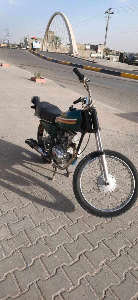 دراجه ايراني مقفوله من كل شيء 
محرك رابيدو ***********

