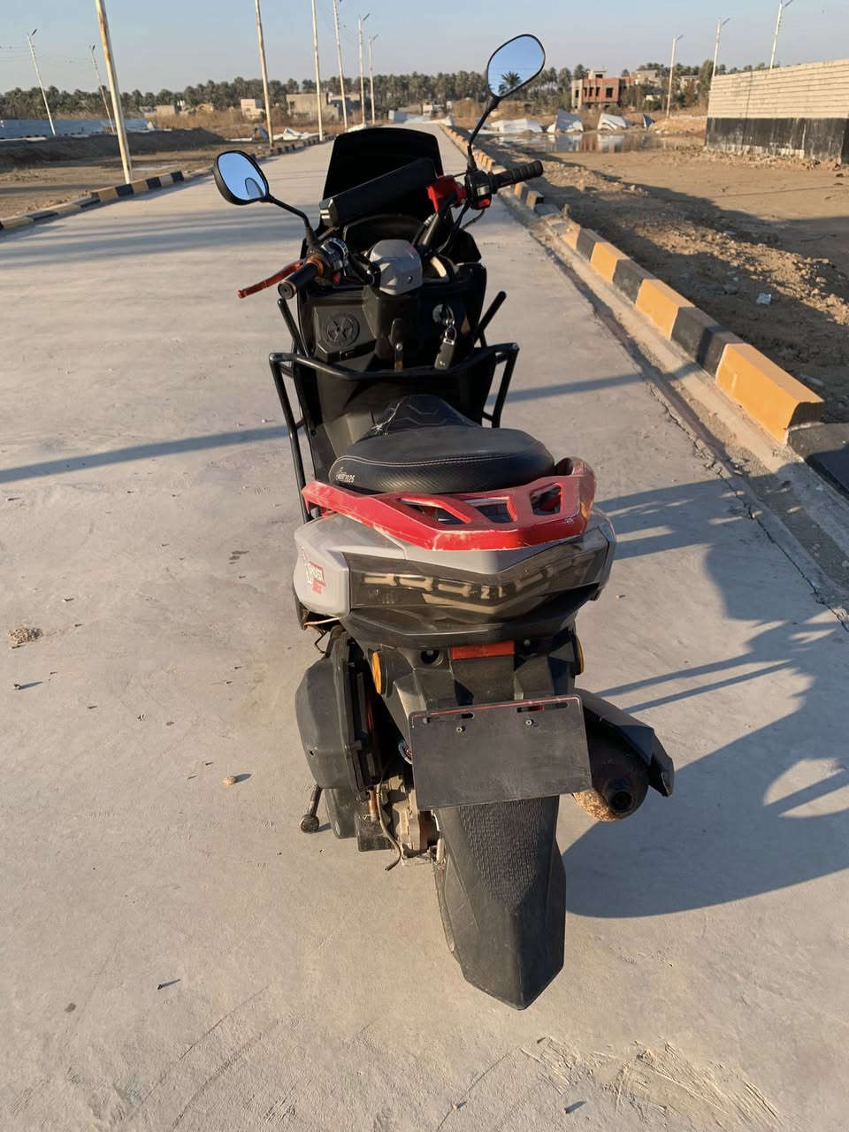 دراجة Ghost 25 للبيع
نضافة 90% مصارلها هواي من نازلة نكرة سلف
ميحتاجلها شيء شغل وتطلع ترتيبات بسيطة 
سعرها 650 الف ومجال بسيط حك الجية 
مكاني ديالى بعقوبة
*********** واتس اب
