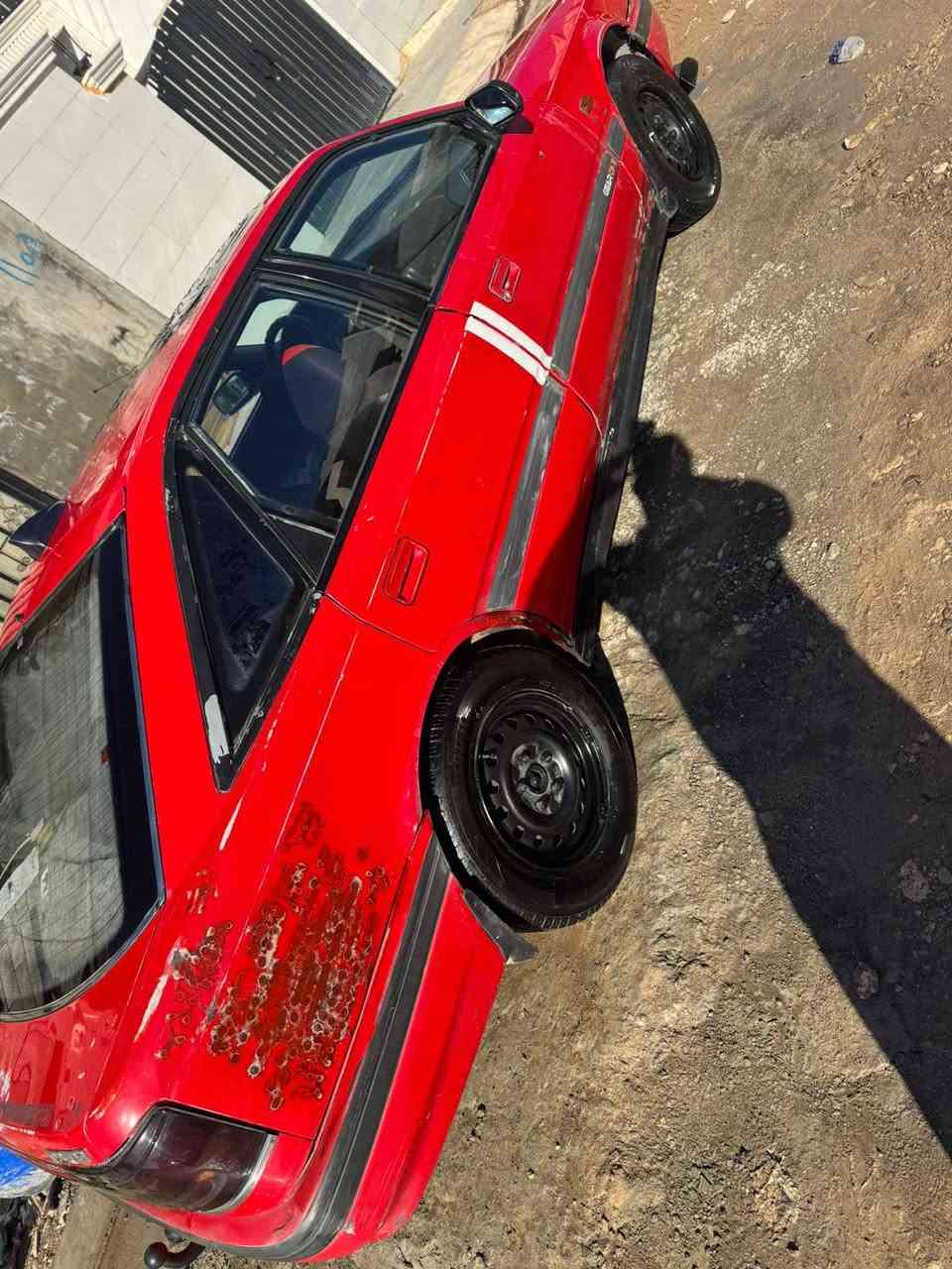 مؤديل 1990سياركي زؤر پاكوخاوينه هيج مسرفي تيانيه ره قم نوييه رەقم دهوکە تا 2030هه زه كراره برانه وه ش به شه رت جوار تايي نويش له سه ره سعريش 33 وه ره قه كمك مجاليش تيايه بؤزانياريي زياتر په يوه ني بكه ن*********** أربيل, العراق
