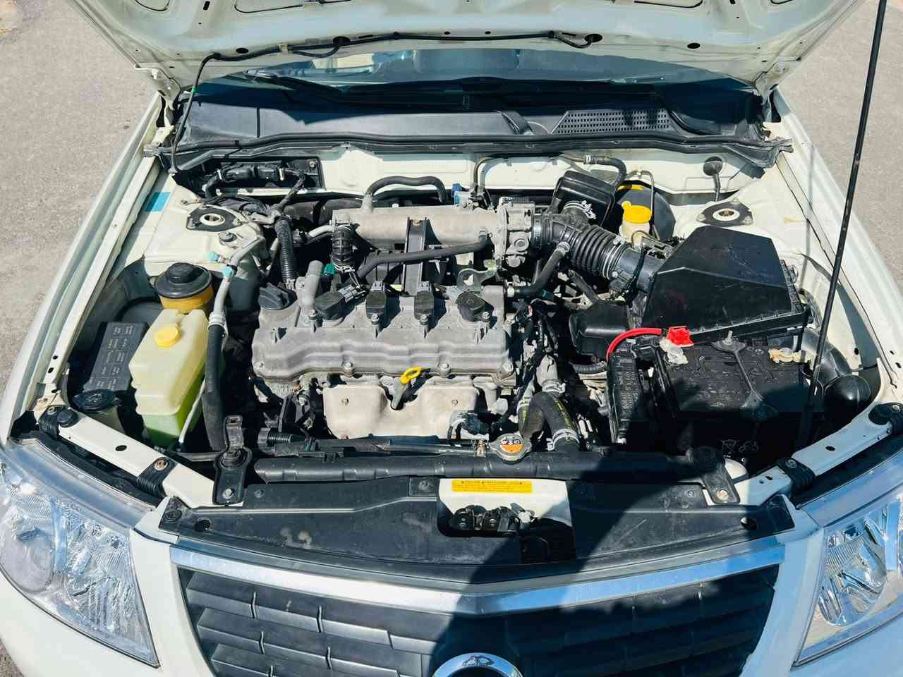 نيسان سةني موديل ٢٠٠٩مةكينة سپي بي بوياخ تايةي تازة سةنةوي تازةية گيروو مةكينة بةشةرت نةكراوةتةوة شوين كلار ژمارةي موبايل ***********
