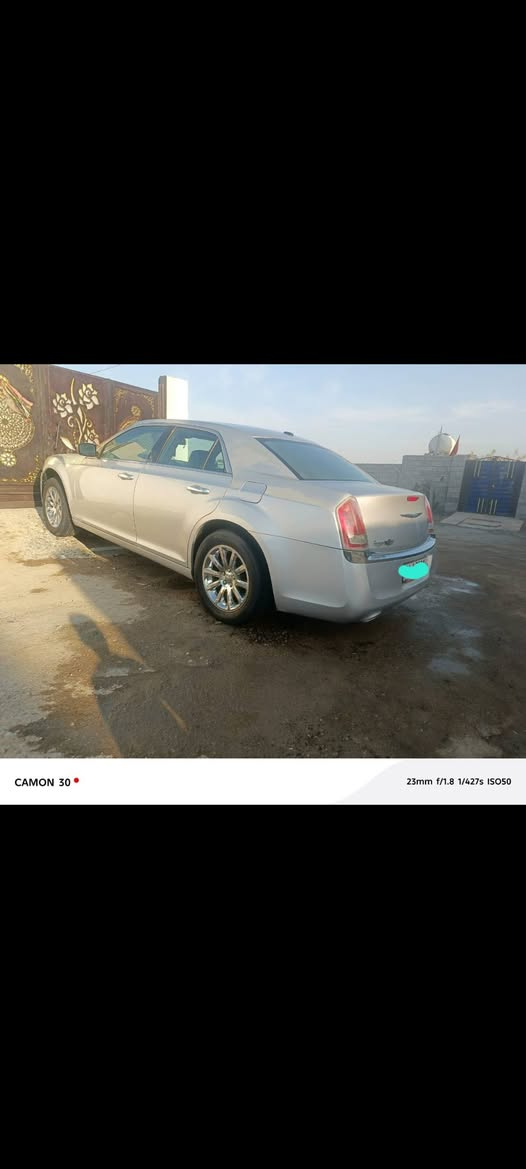 السلام عليكم اخوان أوباما موديل١٤ لون سلفري سياره جديده ونضيفه بيه كصه قماره فقط السعر ٦٥ مكان السياره ميسان غير متواجد على الفيس الرقم ***********
