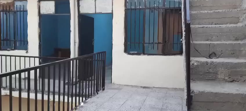 بيت للايجار في منطقه اصلاح الزراعي خلف جامع العبادي شرقي  يحتوي علئ 5غرف ومطبخ ومشتملات داخل عوجه سعر ايجار 225الف

رقم الاول ‏‪***********‬‏

رقم ثاني +964 770 201 8973
