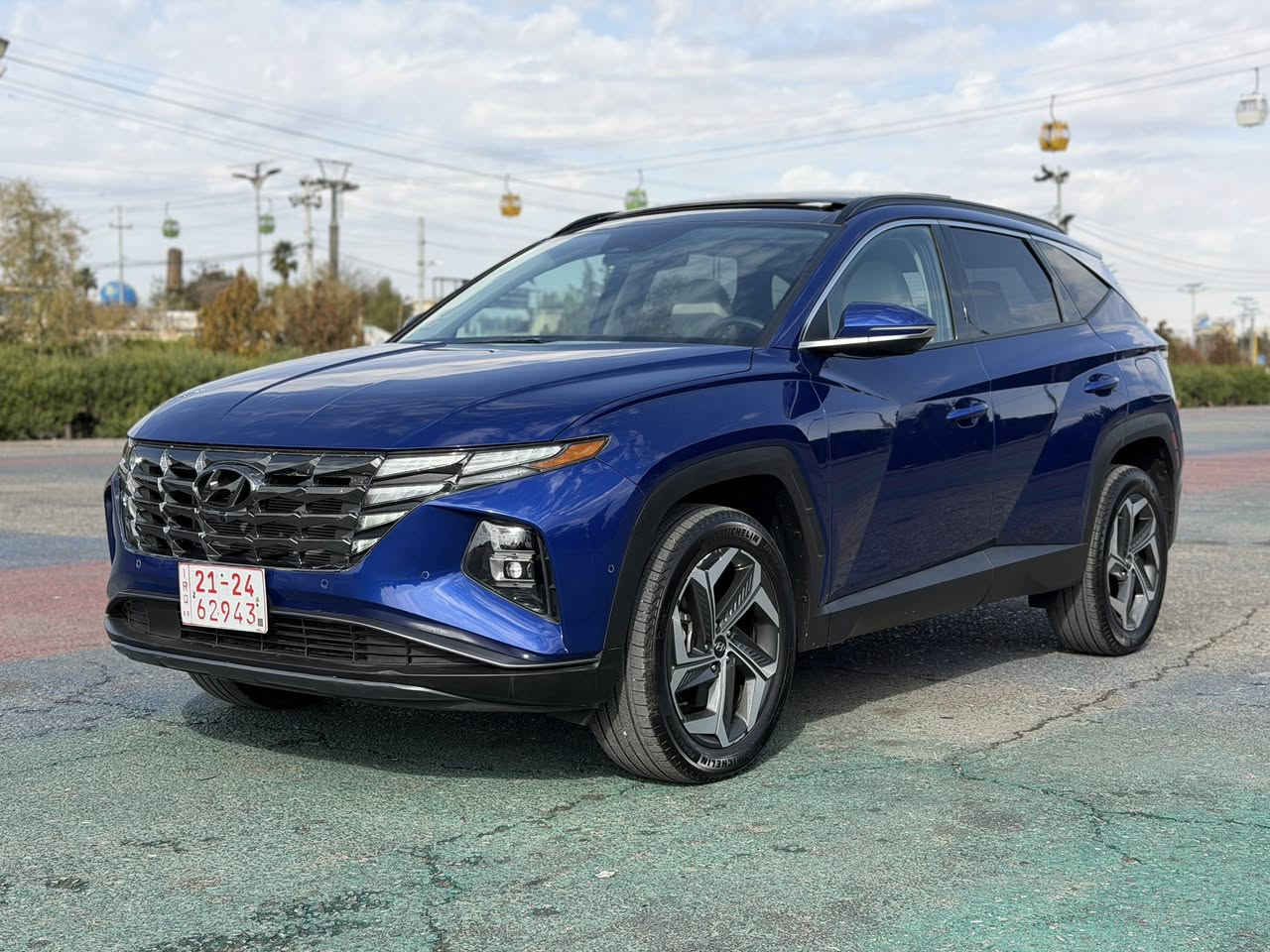 هونداي توكسان 

مواصفات فول فول اعلى فئة 

عداد المسافة 10 mil 

الحادث : كما موضح في الصورة 

كافة ايرباكات سليمة 100‎%‎ 

العنوان : اربيل - شركة ريبوار سالار 

للتواصل واستفسار 

واتساب - 
***********

***********
