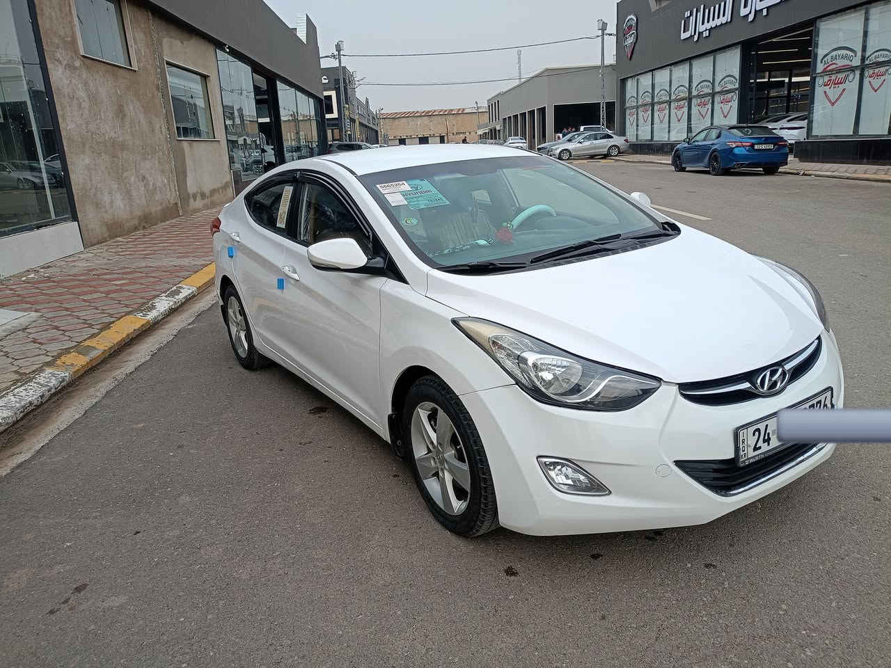 سلام عليكم اخوان النترا موديل 2012 محرك 16دوش المرغوب رقم دهوك سنويا  ورقم كلو جديد كابون بانزين الكتروني انطيك نسخة بيها بوند مبدل اصلي وبيها مكانتين صبغ داير وشبر بلجاملغ السيارة جاهزة مايعوزها مصرف السعر 110$بيها مجال الاستفسار على الرقم كورك ***********. اسيا ***********
