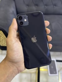 آيفون ١١ ١٢٨ • مبدل بطارية • ساحة مضفر