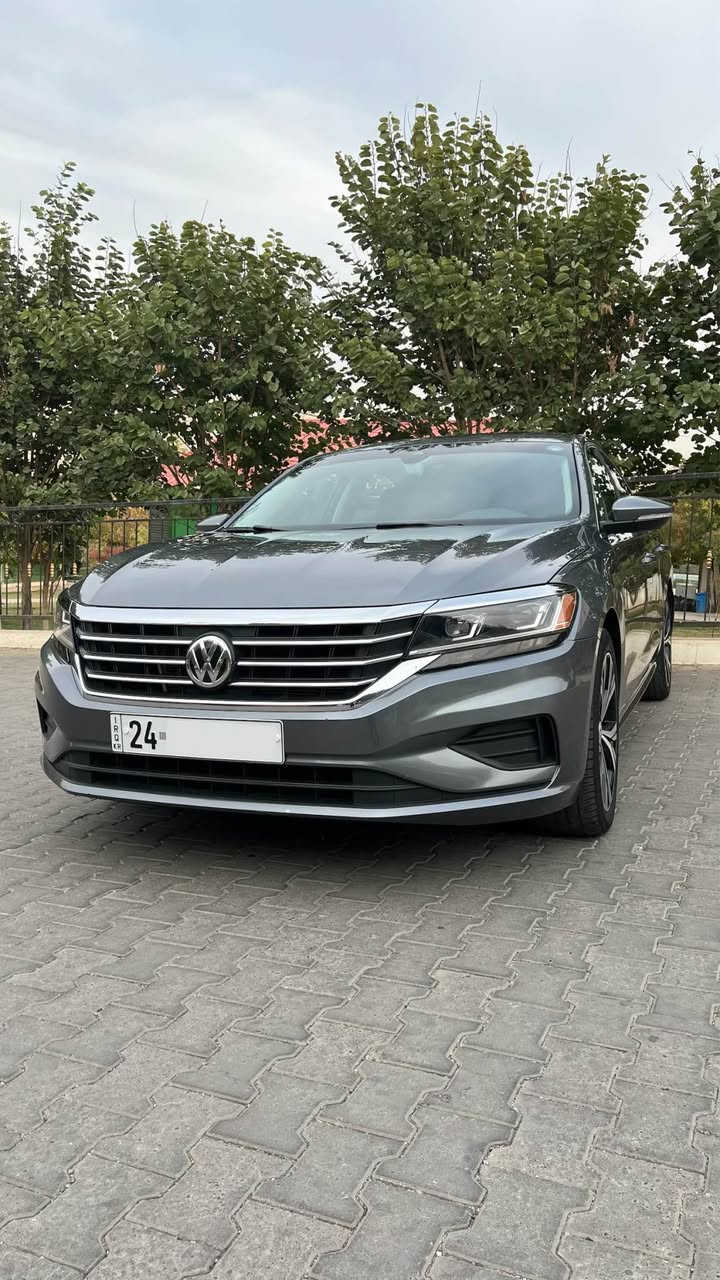 پاسات 2022 SE
فول موصفات
به صمه 
شغال
سلايت
تحديد سرعة 
كوشن جلد
كوشن هيتر
تبريد مركزي
لايت ليد
ويل بيلادي شريكه
صندوق ذكي يفتح عند يقرب الي
كار بلي
مكينىة 2.0 Turbo
مكينه شرط مو مفتوح كير شرط
برشوت سليمة
بدون صبغ

56000 مایل ماشية
سعر 17500$ و بها شوي مجال
رقم *********** دهوك, العراق
