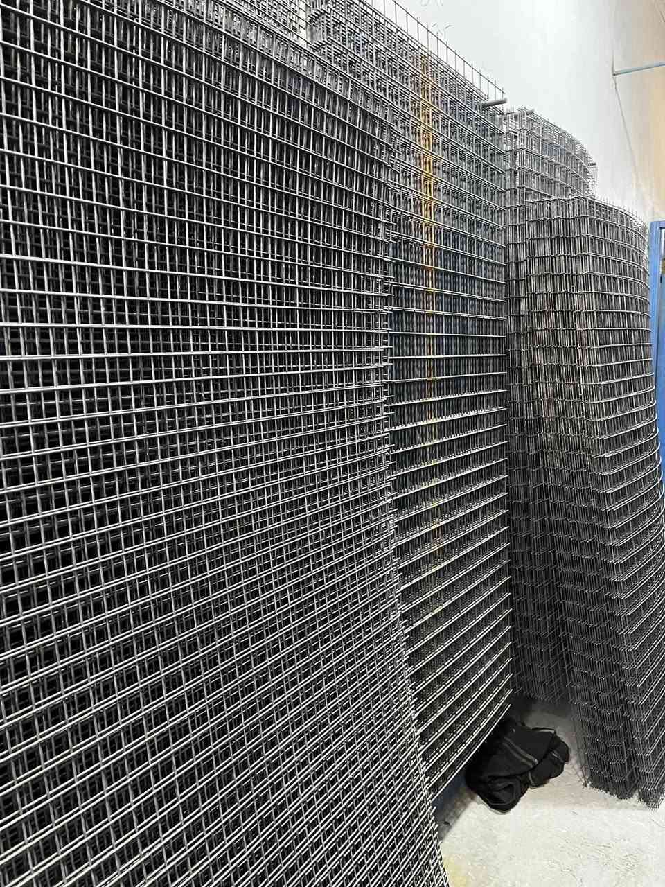 مؤسسة أبوزيد للحديد ترحب بكم 
يوجد لدينا جميع أنواع الشبك بأسعار جملة الجملة 
شبك بقلاوة سماكة ٢،٢مجلفن سعودي فتحه ٦،٥سم بارتفاع ٢م ويوجد ارتفاع ١،٥٠م

شبك ٢سم ١*٢ سماكة ٢،٢م 

شبك ٣سم ١*٢ سماكة ٢،٢م 

شبك ٣سم  ١*٢ سماكة ٣،٤م

شبك ٥سم ١*٢ سماكة ٢،٢م 

شبك ٥سم ١*٢ سماكة ٣،١م

شبك ٥سم ١*٢ سماكة ٤،٥م

شبك ١٠سم ١*٢ سماكة ٤،٨م

يوجد تشكيلة شبك داخل المحل 

 يوجد خدمة توصيل 

اهلاً وسهلا بالجميع


**إذا كنت صاحب هذا الإعلان وتريد حذفه لأي سبب، رجاءا أرسل رسالة إلى الدعم الفني**