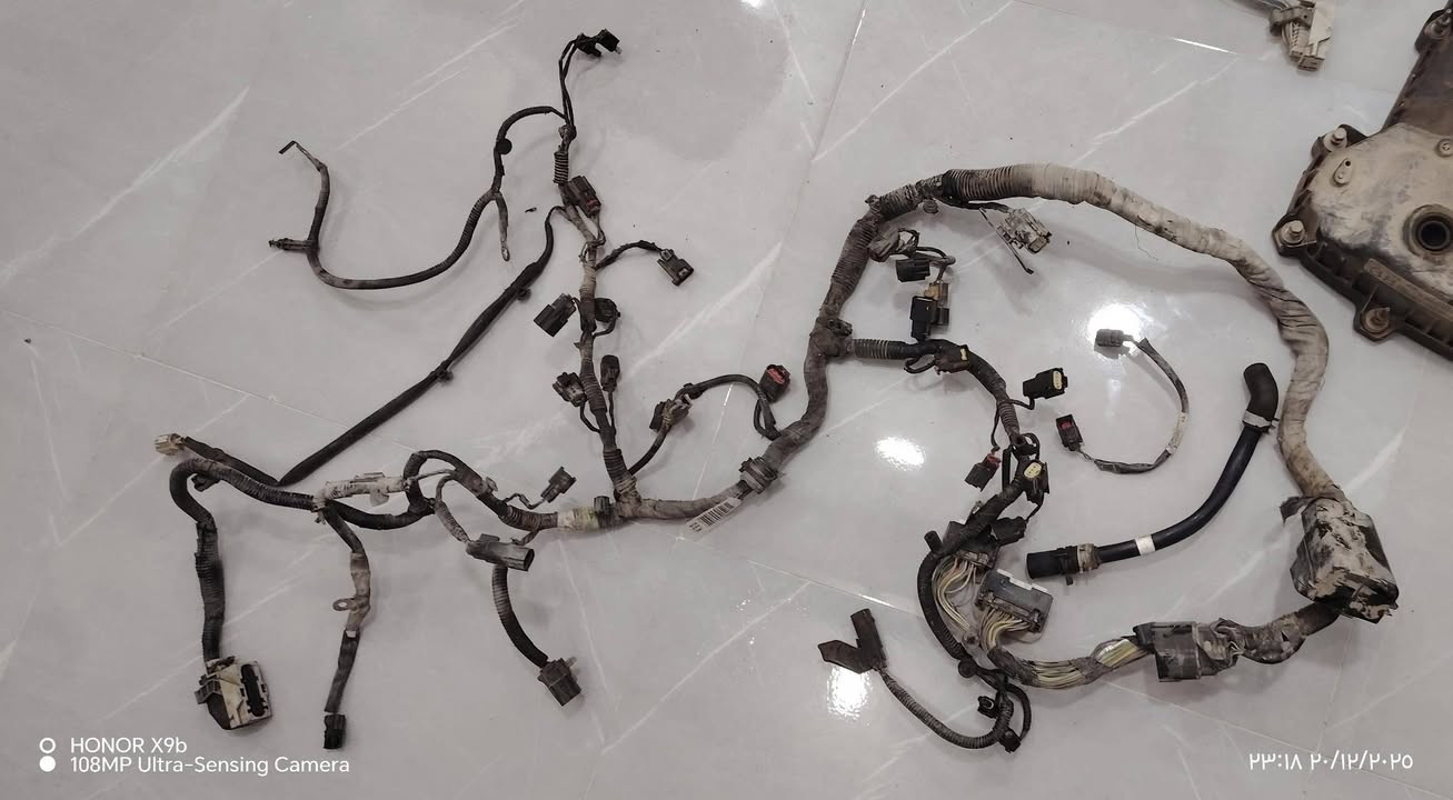 للبيع شلع 185 ألف والتوصيل مجاني ما ابيع قطع الكل ابيعه *********** واتساب
