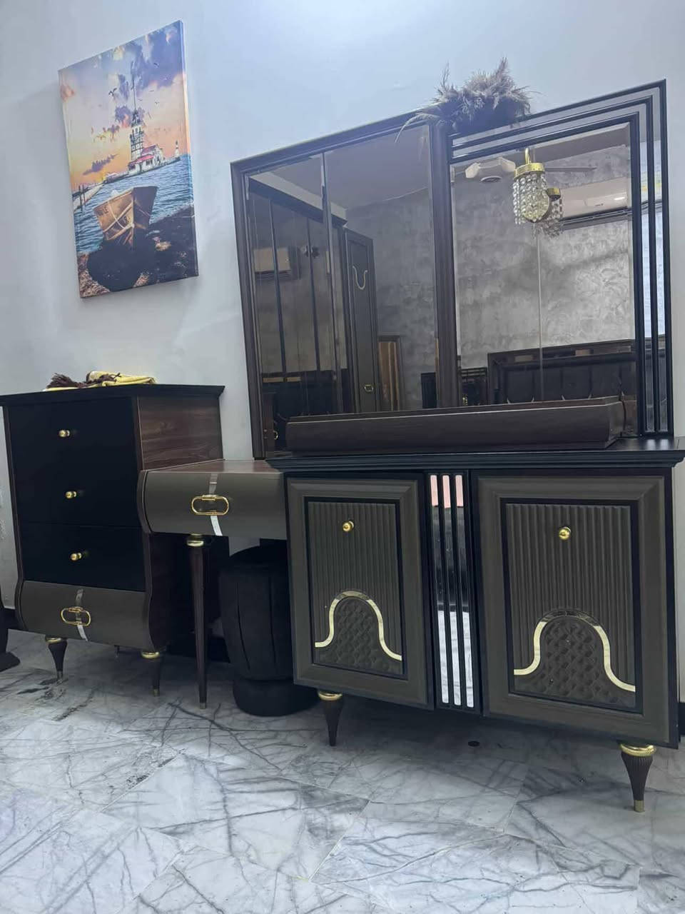 غرفه نوم للبيع تركيه الباب الاول نضافه100% من فكتوريا اخذتها ب 25 ورقه رايدتها بمليون ونص وبيها مجال مستعجلين لغرض السفر


**إذا كنت صاحب هذا الإعلان وتريد حذفه لأي سبب، رجاءا أرسل رسالة إلى الدعم الفني**