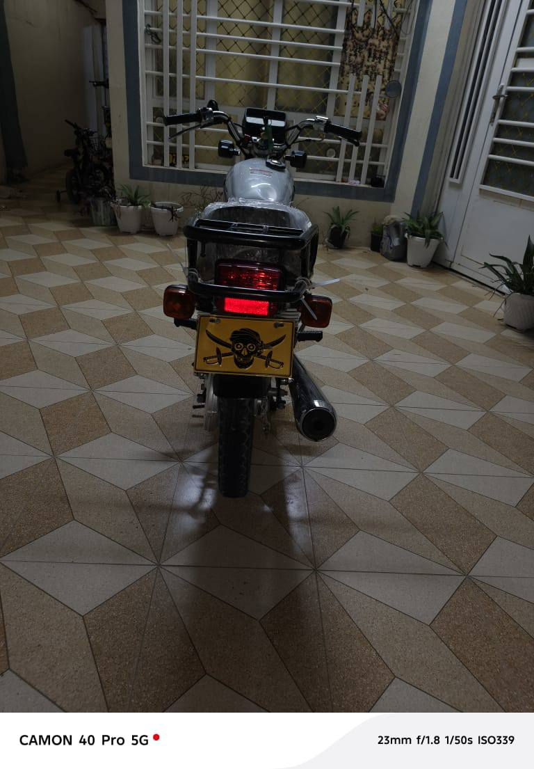 سلام عليكم دراجه نامه 25 مكفول دراجه كل نقص مابيها السعر 650 وبيها مجال مكاني ديالى الخالص شراي اتصل ***********
