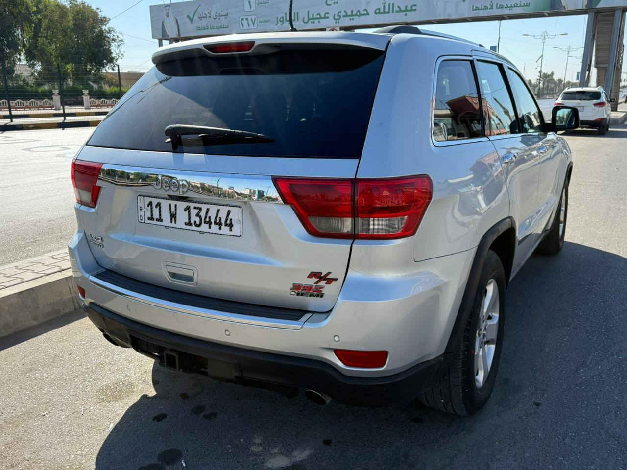 السلام عليكم  
جيب شيروكي سلفر موديل 2012
لمتدد SRT  شبح الشارع فول 
4x4 سقف بانوراما محرك 5700
سياره جديده معنى الكلمه ماشيه 82 شرط محرك وكبر صبغ شرط 
بس بوند رش بدون فتح وجاملغ امامي مسوي ادامه طخم تأثيرات وصدر وتبريد بلكات نوزنات وسلف كلو جديد كشنات تبريد ماتصرف عليها الف دينار سنويه وهزه ورقم جديد باسمي شرط التحويل 
السعر 165 وبيها مجال الاستفسار على الارقام التاليه 
***********
***********
*********** وتساب
