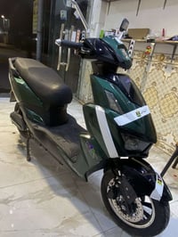 دراجه شحن2025 للبيع ماشاءالله عليها تاير حجم 12 ارتفاعها عالي گشر نظيف...