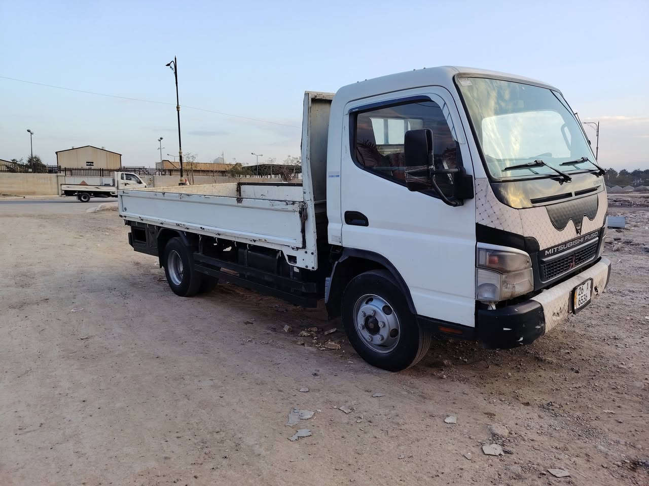 السلام عليكم ورحمة الله وبركاته كنتر مسبوشي مديل 2009كفاله عامه مكانه بغداد نهايه الشعله يم جسر البوحمد سعرها 170$ وبيه مجال حك الجيه للاستفسار الاتصال على الرقم ***********
