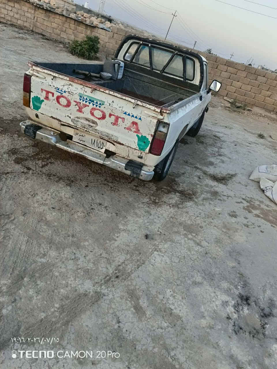 السلام عليكم بيكم 80 كير محرك  شرط تواير طخم جدد  كاربون بانزين  بي تريد وكاله تريد تحويل رقم نينوئ السعر 25 وبيها مجال رقم ***********    ***********
