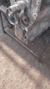 السلام عليكم  تم تجهيز ٣مكاين
١١٣ جراخه كرنك +بوش كامشفت +بوش ذراع 
١٤٤ جراخت كرنك +بوش كامشفت وبوش كوجم بيم 
وافيكو ١٢٠ جراخت كرنك وبوش كوجم بيم 
للإستفسار بخصوص الرايمر خاص او اتصل ***********
معمل ابراهيم ساحه طيران
