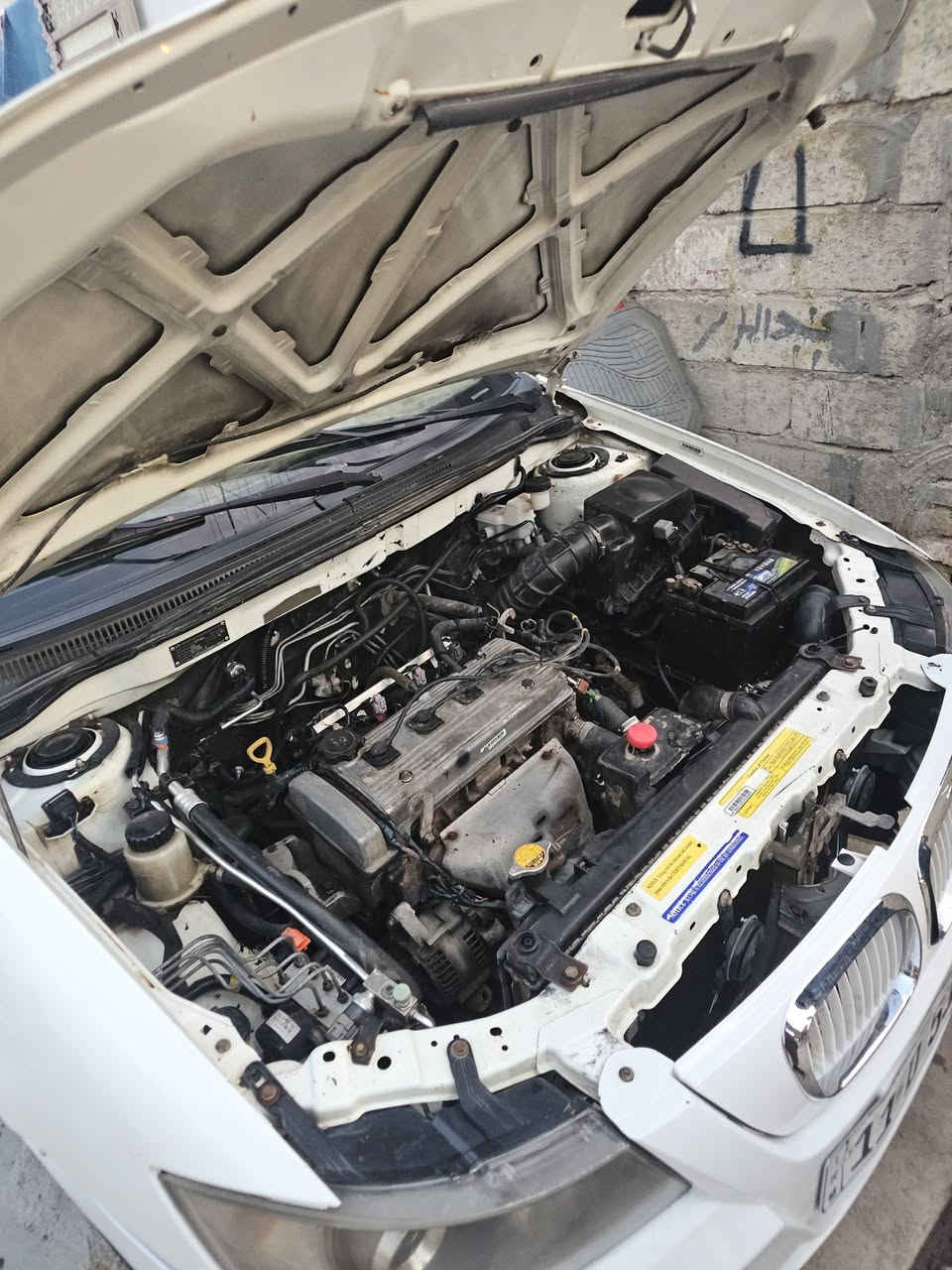 سياره ليفان 2011 لا ضربه ولا صبغ تبريد تتفه شغال رقم بغداد سنويه 2028 تخم تاير جديد كهربايات كلهة شغاله مكاني بغداد ابو غريب   رقمي***********
