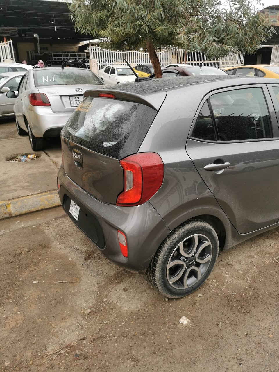 بيكانتو للبيع موديل 2023..
ماشيه 23 الف
السياره جديده السعر ٩٠ ورقه وقابل للتفاوض
***********
***********
