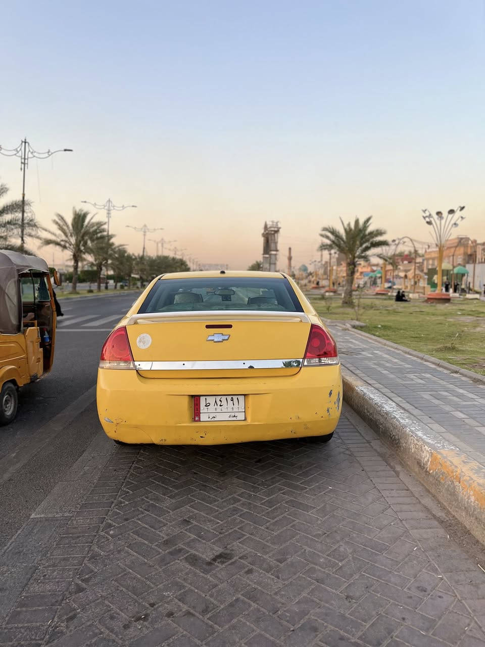 امبالا 2010
رقم بغداد الجديد بس بعدني ماشاده 
حادثها جاملغ امامي جهة اليمين فقط
سياره جاهزة مكينه وكير وتبريد وصدر جديد
سياره حلوة ونضيفه 
بيها نقص واحد فقط خاف تجي وتفحص وتشوفه
وتكول ماكتلي بيها نضوح مي من بواري التدفئة فقط
سيارة مو بأسمي راعيها موجود وخوش رجال ويريد بس يحول 
تحويل ثاني يوم شرط 
سياره قفل بدون نقاش 55 ورقة


**إذا كنت صاحب هذا الإعلان وتريد حذفه لأي سبب، رجاءا أرسل رسالة إلى الدعم الفني**